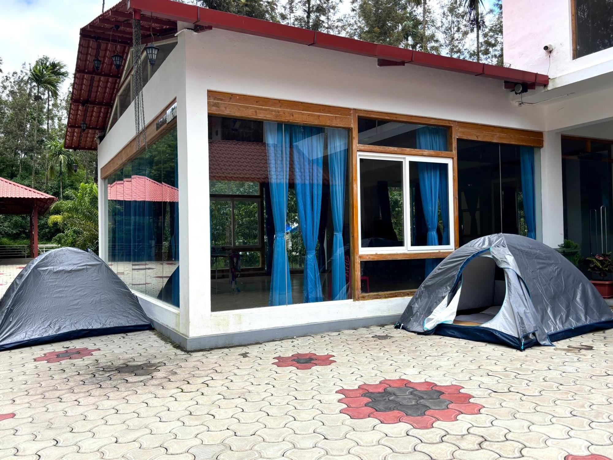 Ecstasy Tent Stay With Swimming Pool & Common Washroom Chikmagalūr Zewnętrze zdjęcie