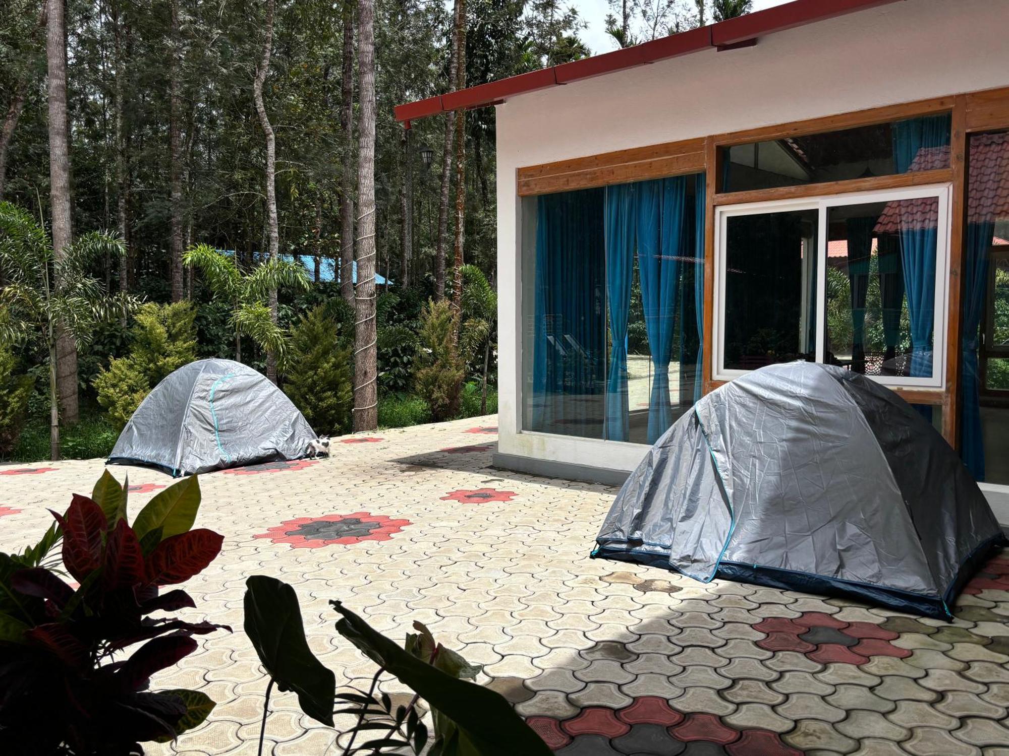 Ecstasy Tent Stay With Swimming Pool & Common Washroom Chikmagalūr Zewnętrze zdjęcie